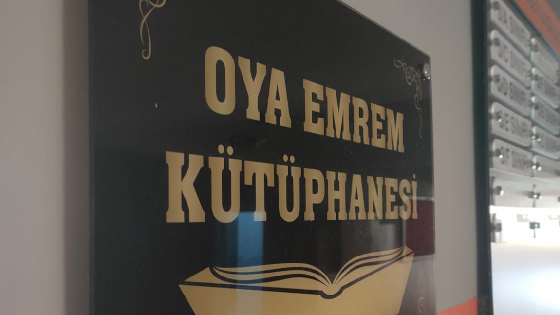 OYA EMREM KÜTÜPHANESİ